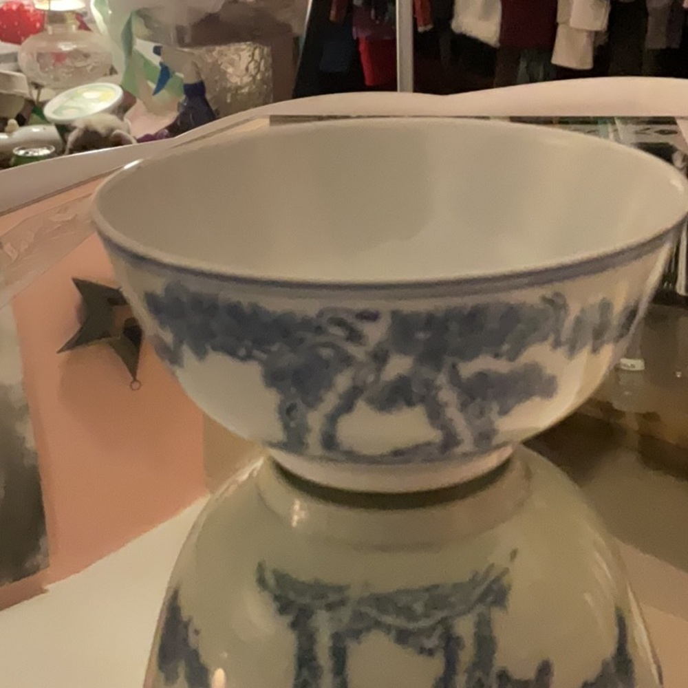 a chinese porcelain rice bowl  approx 1900